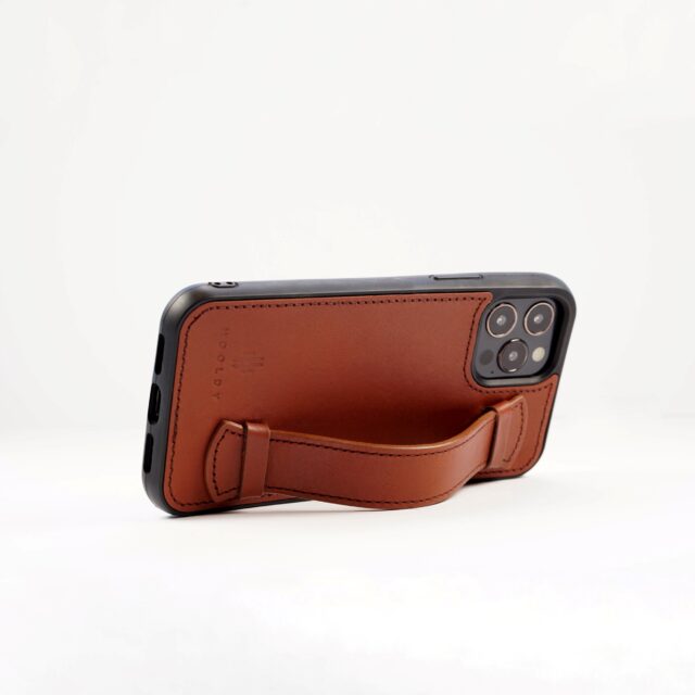 HOLD IT - Tan - Iphone 13 Pro – Produktansicht